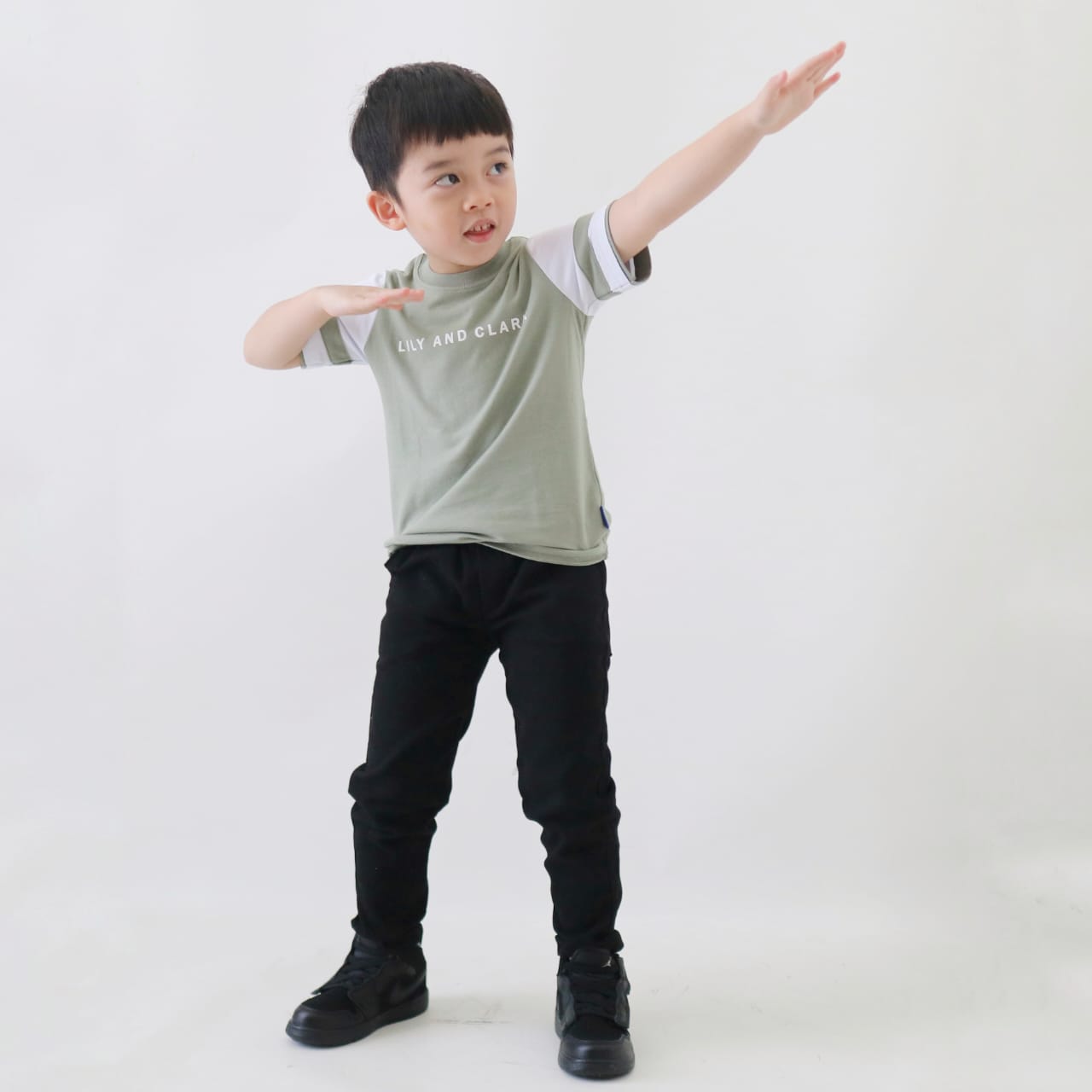 KAOS ANAK KLC88