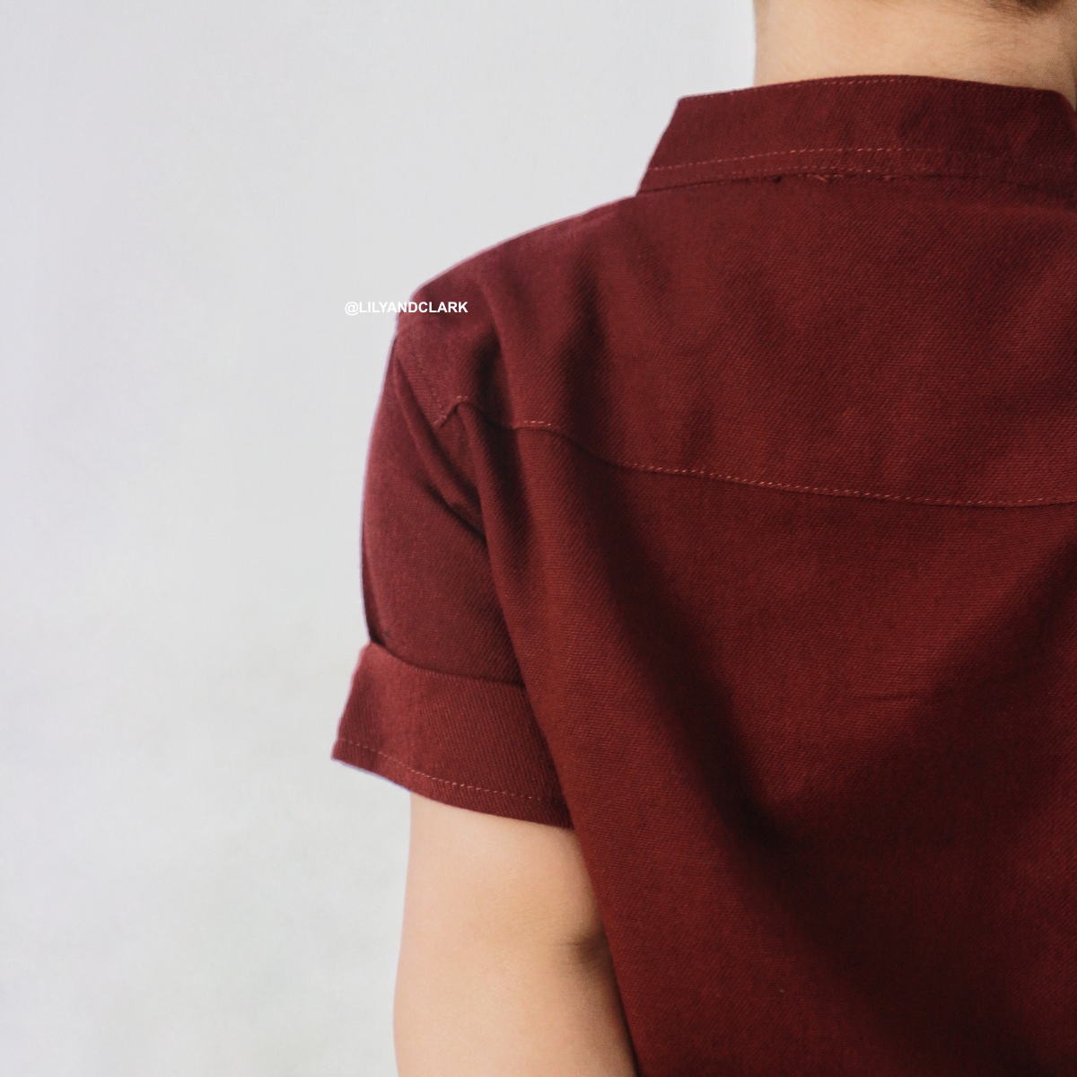 Lily And Clark Kemeja Pendek Anak Warna Maroon KL08