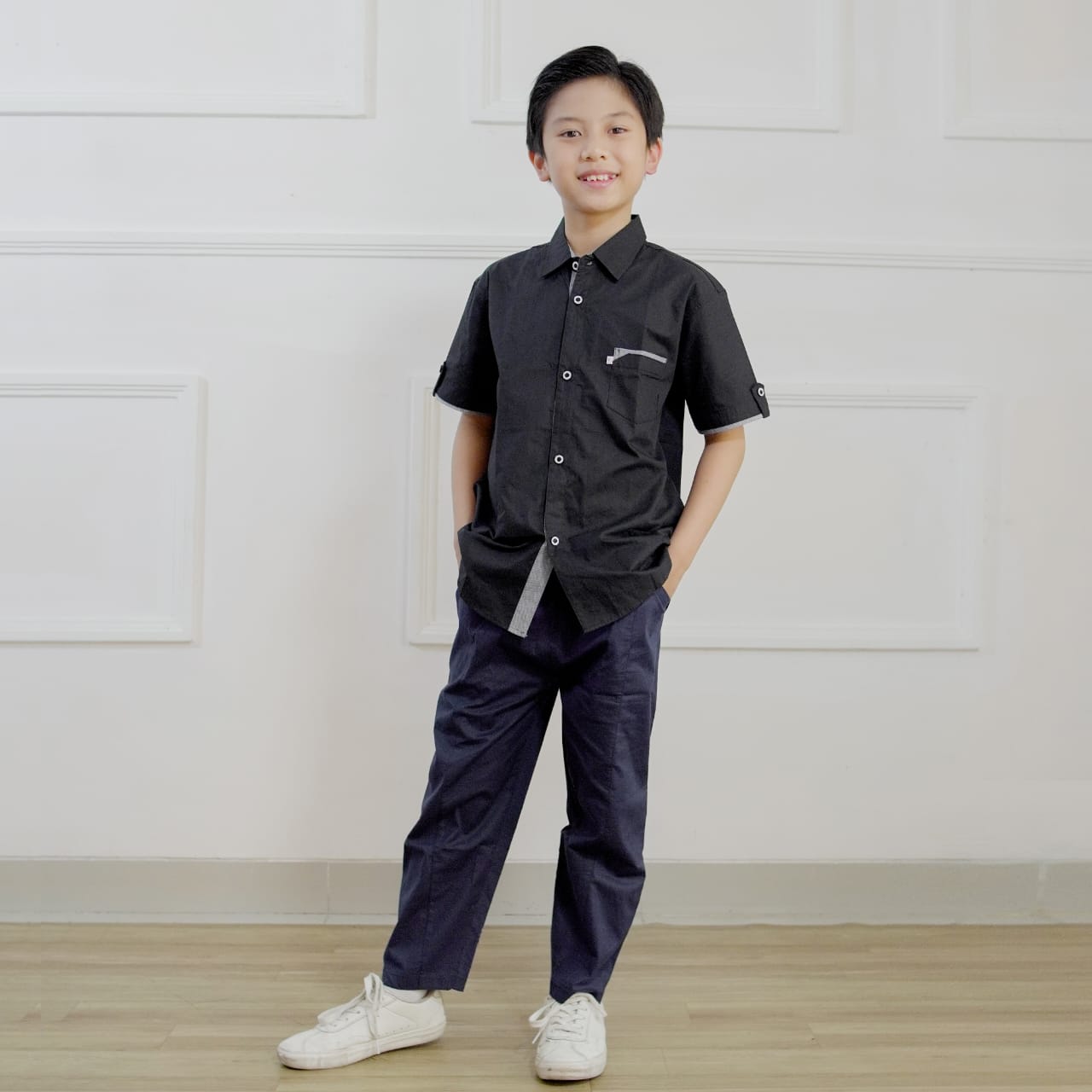 KEMEJA KERAH PENDEK ANAK KR01 HITAM