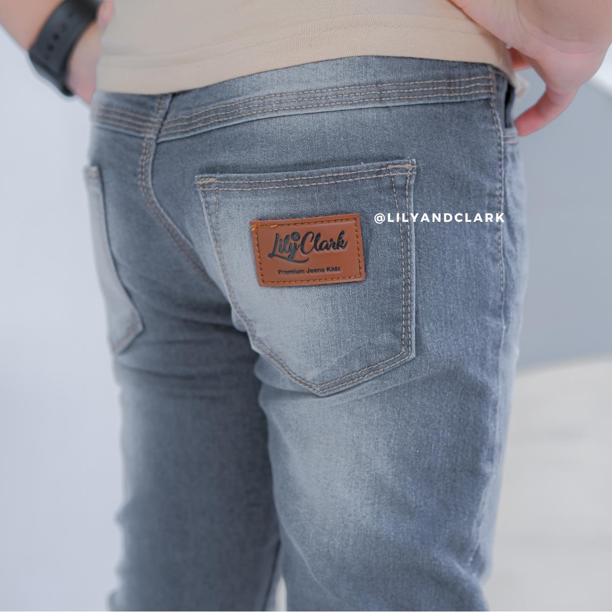 Jeans Panjang Abu JA01