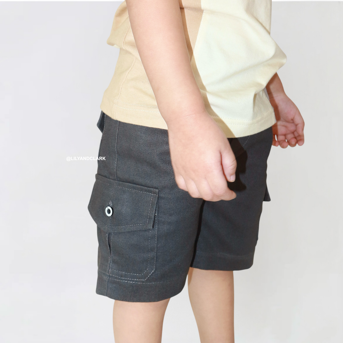 Lily And Clark Celana Pendek Cargo Chino CGP04 Abu