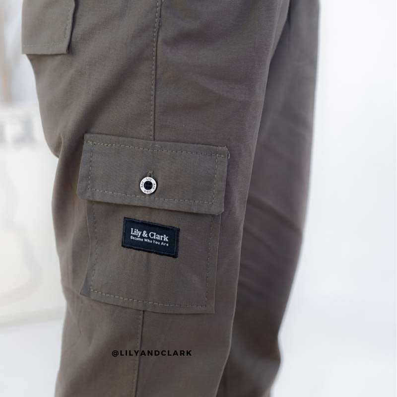 Celana Cargo Basic Abu CA04