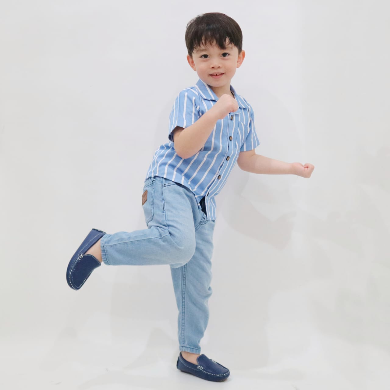 LILY AND CLARK Celana Jeans anak Baggy Basic Whisker | JBB02 V2