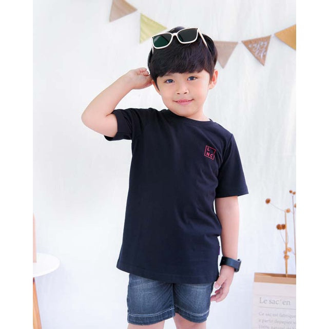 Lily And Clark Kaos Anak Unisex Warna Hitam KLC51