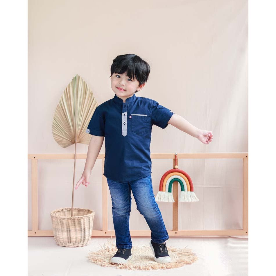 CELANA JEANS PANJANG JS03