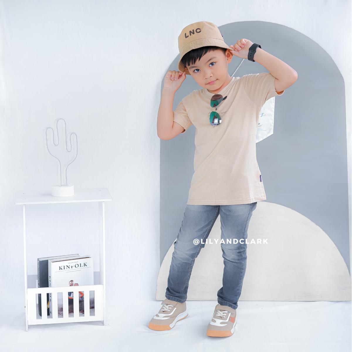 Jeans Panjang Abu JA01