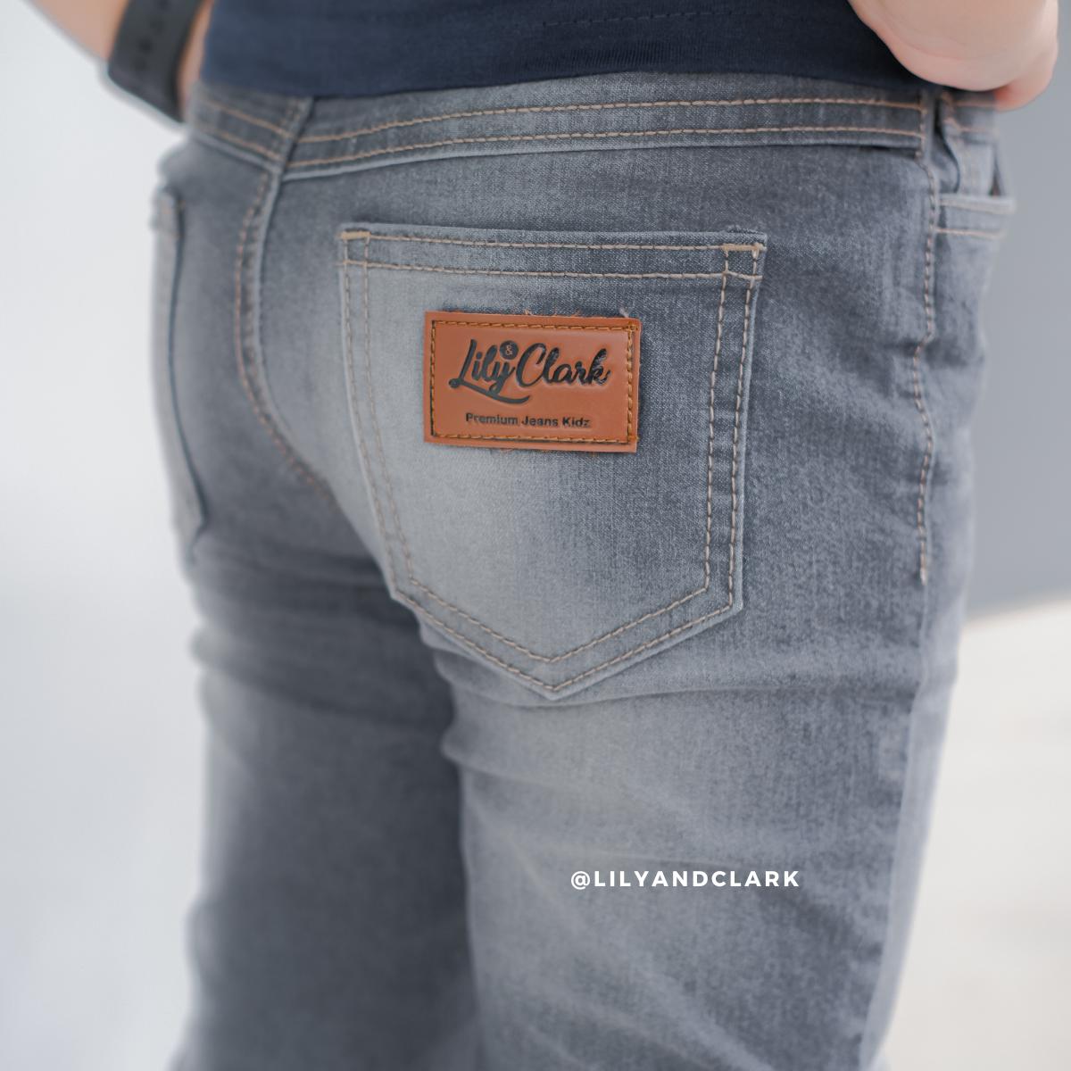Jeans Panjang Abu JA02