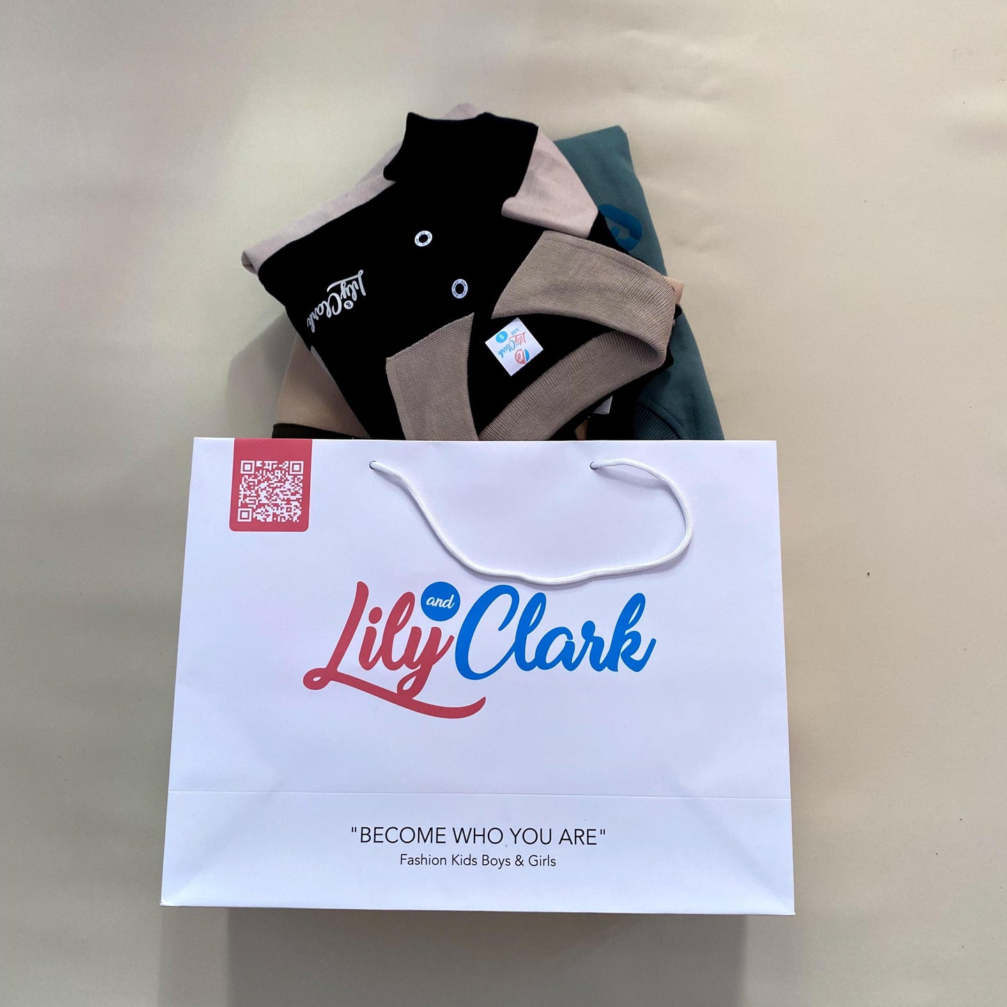 Lily And Clark PAPER BAG BESAR ONLINE