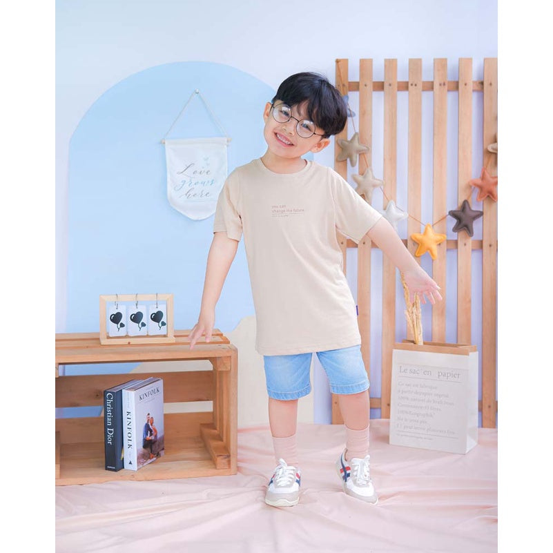 Lily And Clark Kaos Anak Unisex Warna Khaki KLC43