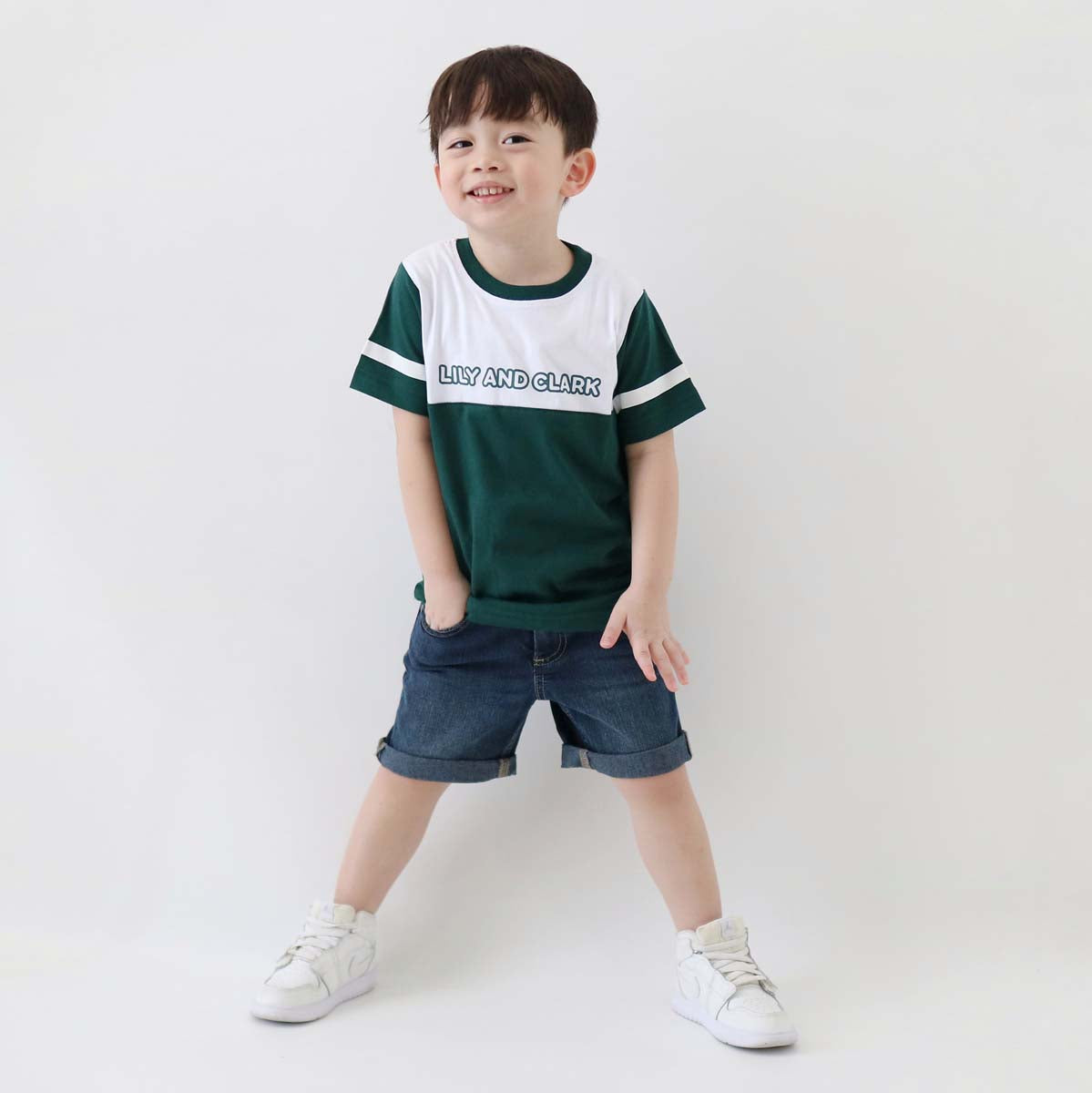 LILY AND CLARK Kaos Anak Laki-Laki warna Hijau Botol dan Putih KLC125
