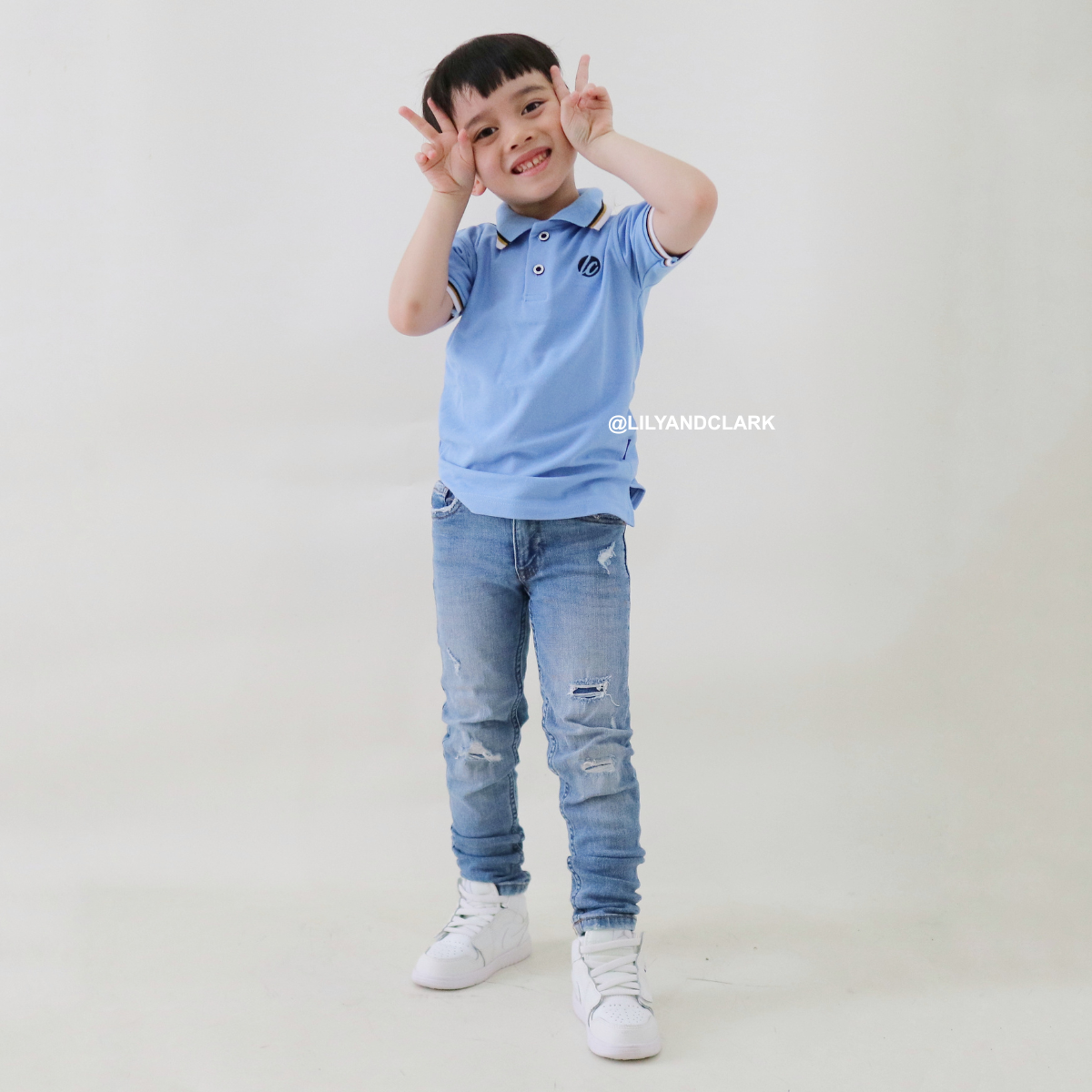 Lily And Clark Kaos Polo Anak Laki-Laki Warna Biru muda KK11