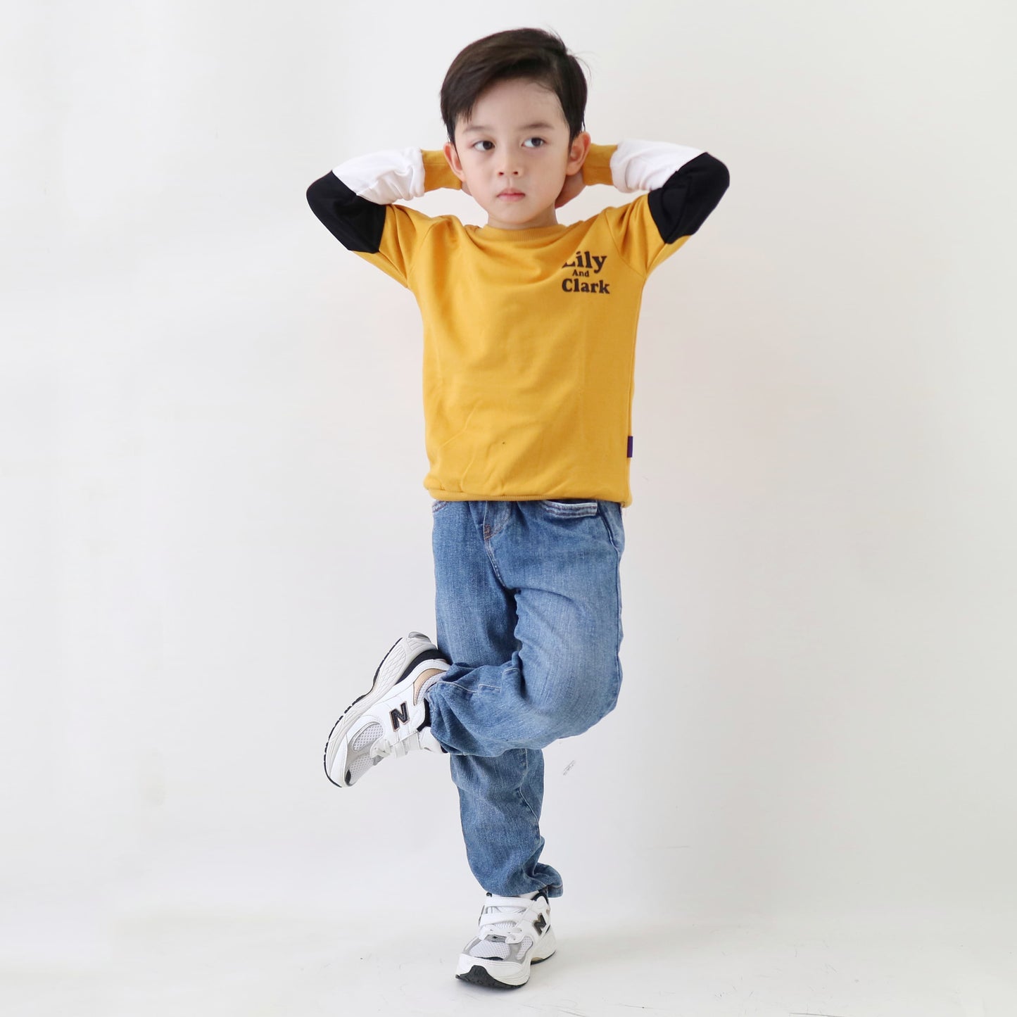 Sweater Anak Lily And Clark - ST26