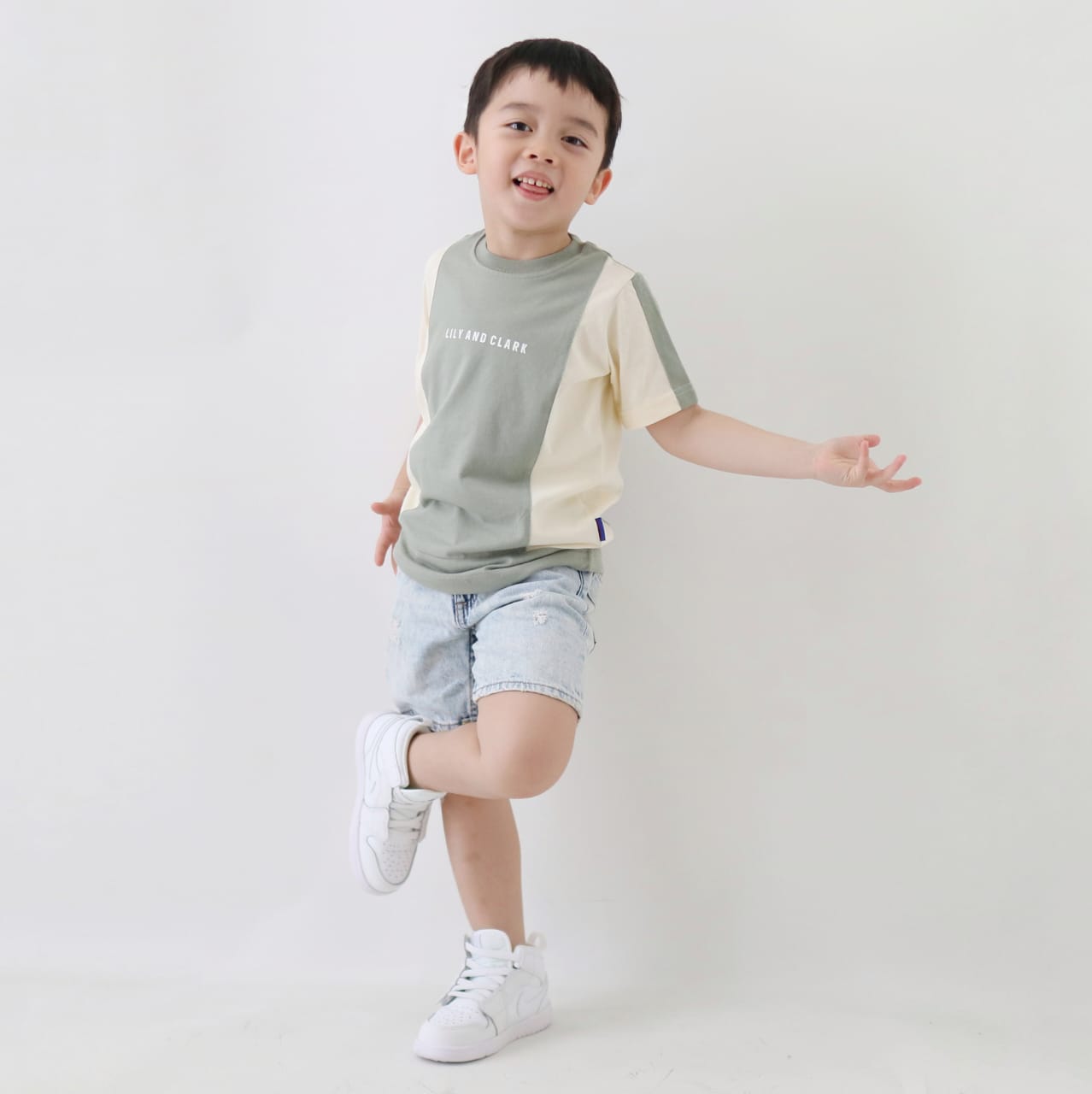 KAOS ANAK KLC95