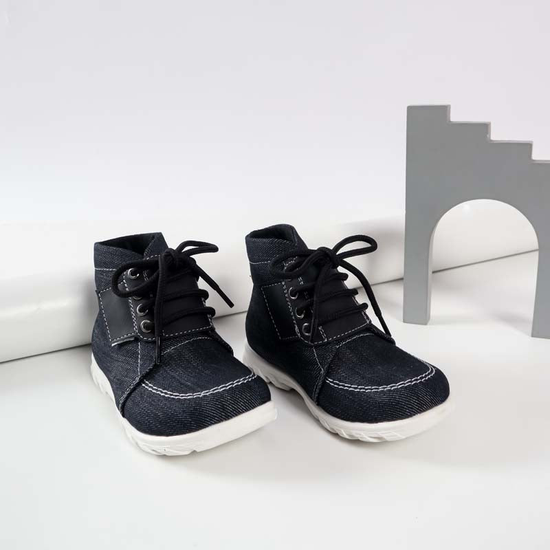 Sepatu Anak Hugo