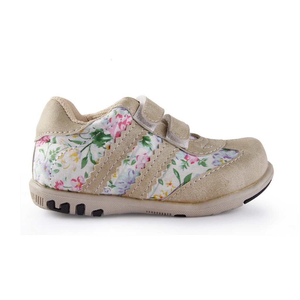 Sepatu anak perempuan 95% REAL PICT berkualitas, simpel dan awet Lily and Clark