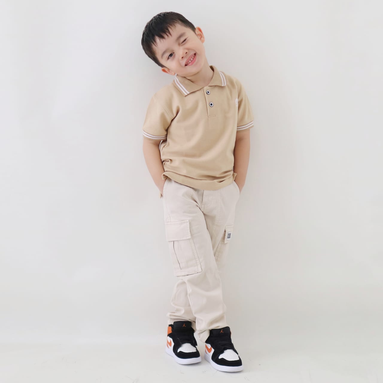 Lily And Clark Kaos Polo Anak Laki-Laki Warna Khaki KK06