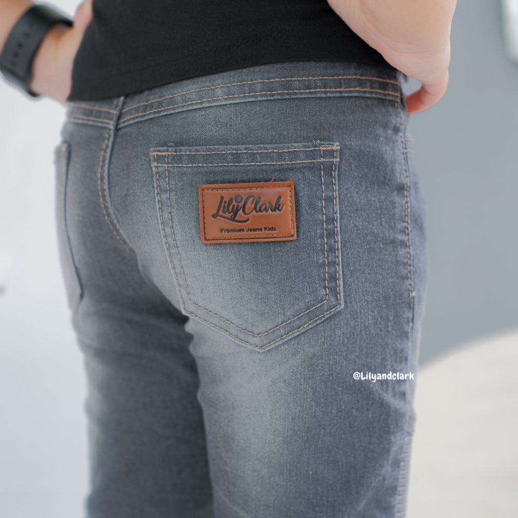 Jeans Panjang Abu JA03