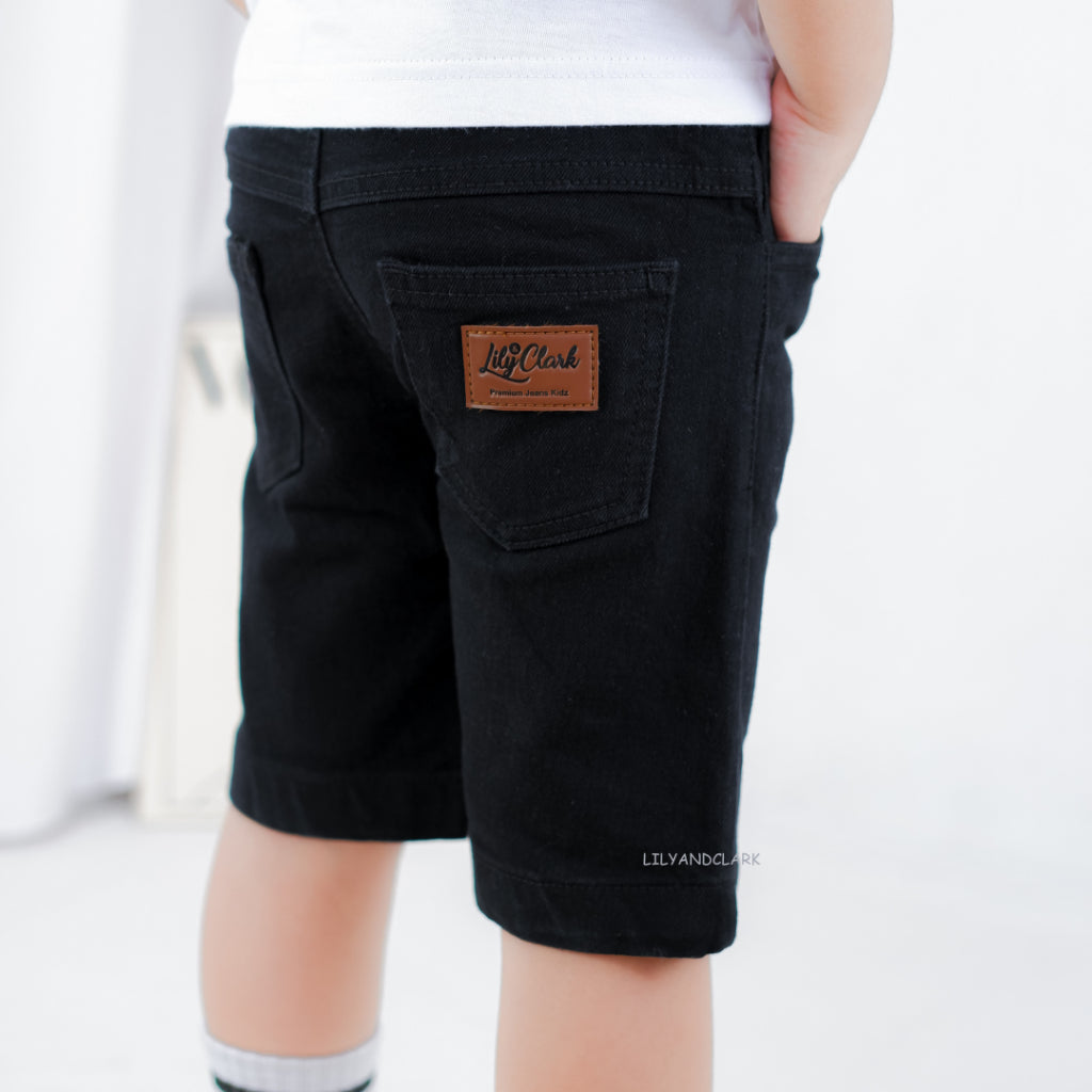 Jeans Pendek Hitam Basic JPB01