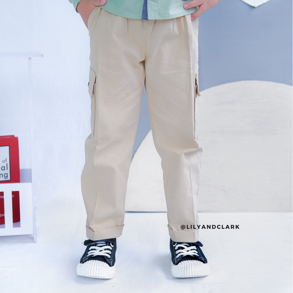 Celana Cargo Basic Cream CA01