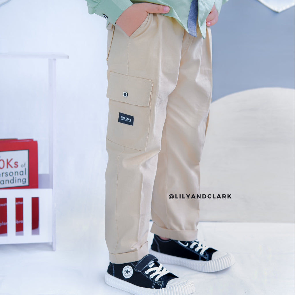Celana Cargo Basic Cream CA01