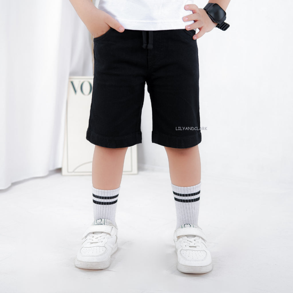 Jeans Pendek Hitam Basic JPB01