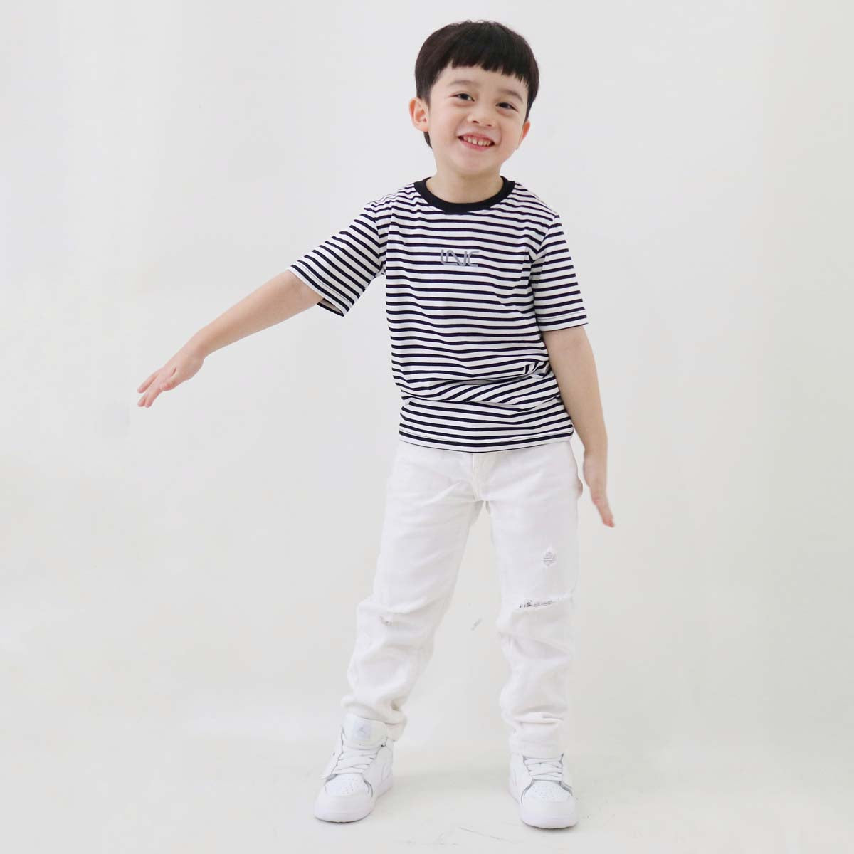 KAOS ANAK KLC103 HITAM
