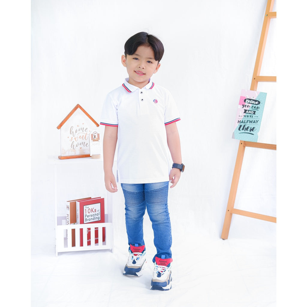 Lily And Clark Kaos Polo Anak Laki-Laki Warna Putih KK01