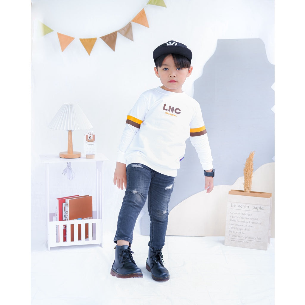 SWEATER ANAK ST14