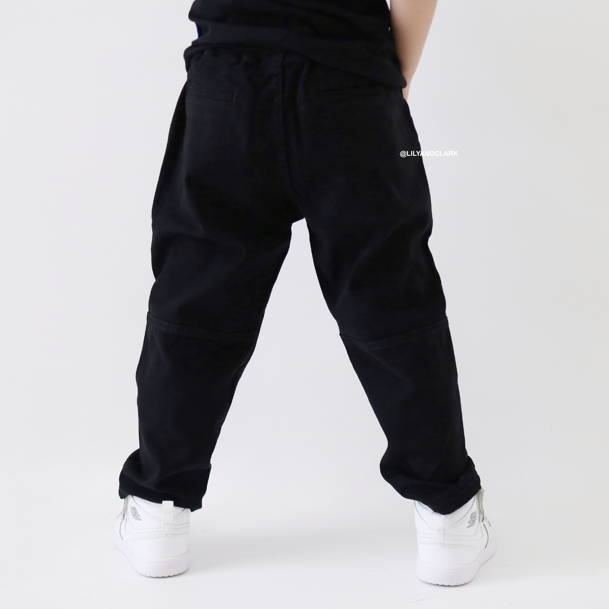 LILY AND CLARK CHINOS BAGGY PANTS BASIC CB02 HITAM
