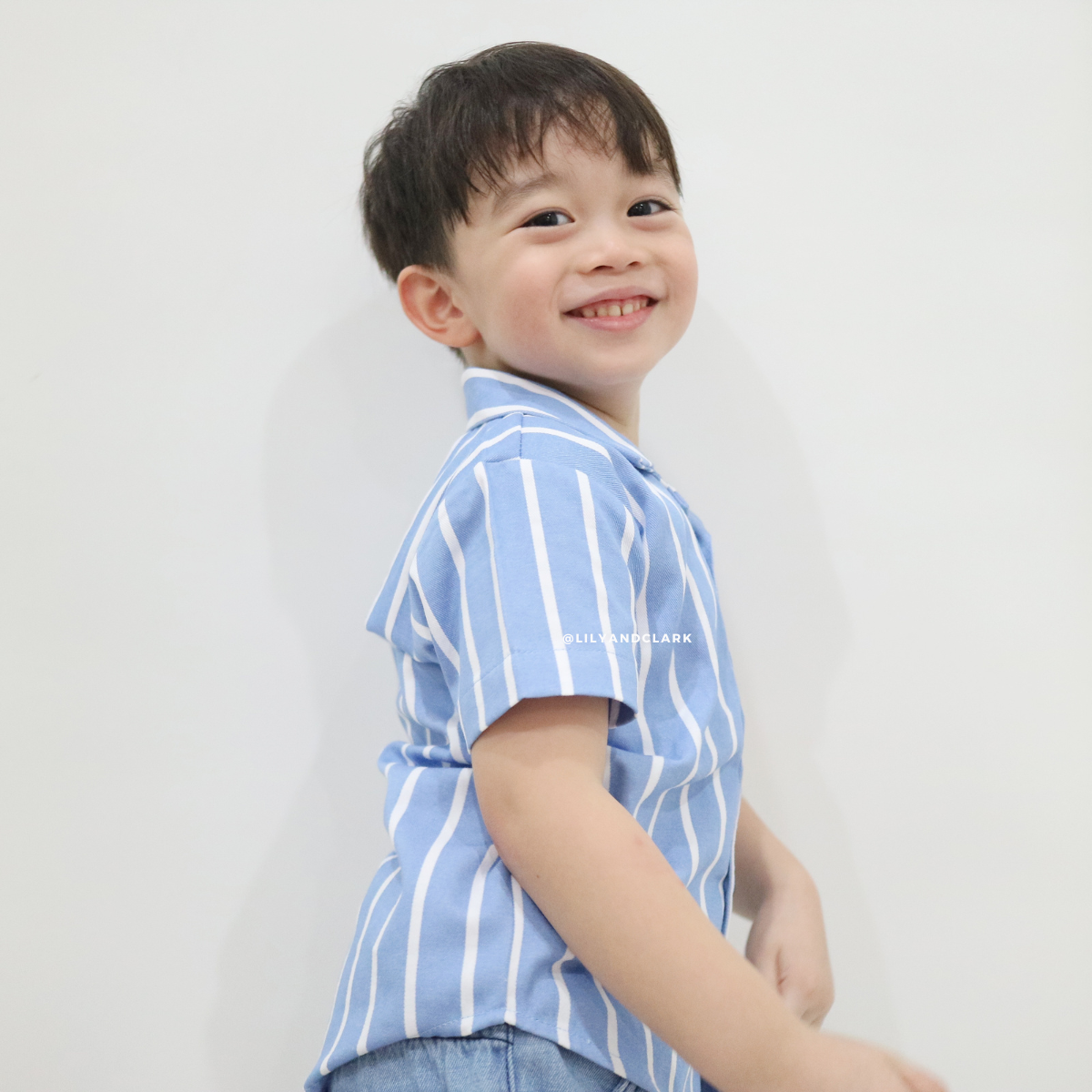 LILY AND CLARK Kemeja Stripe Pendek Anak Casual KP19-BIRU