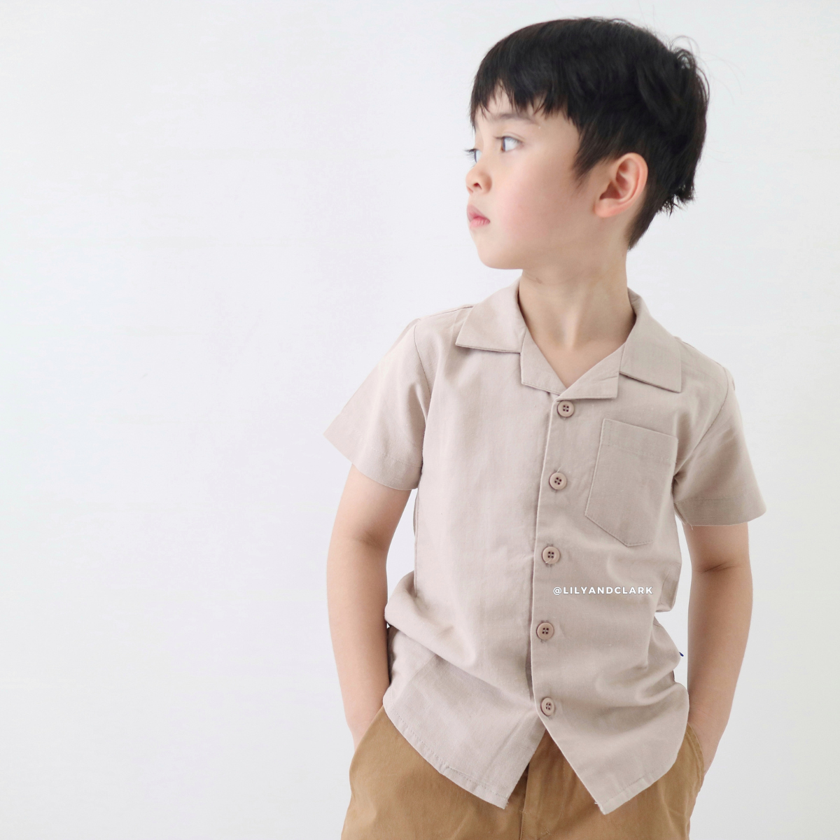 LILY AND CLARK Kemeja Pendek Anak Casual warna Sand KP18-SAND