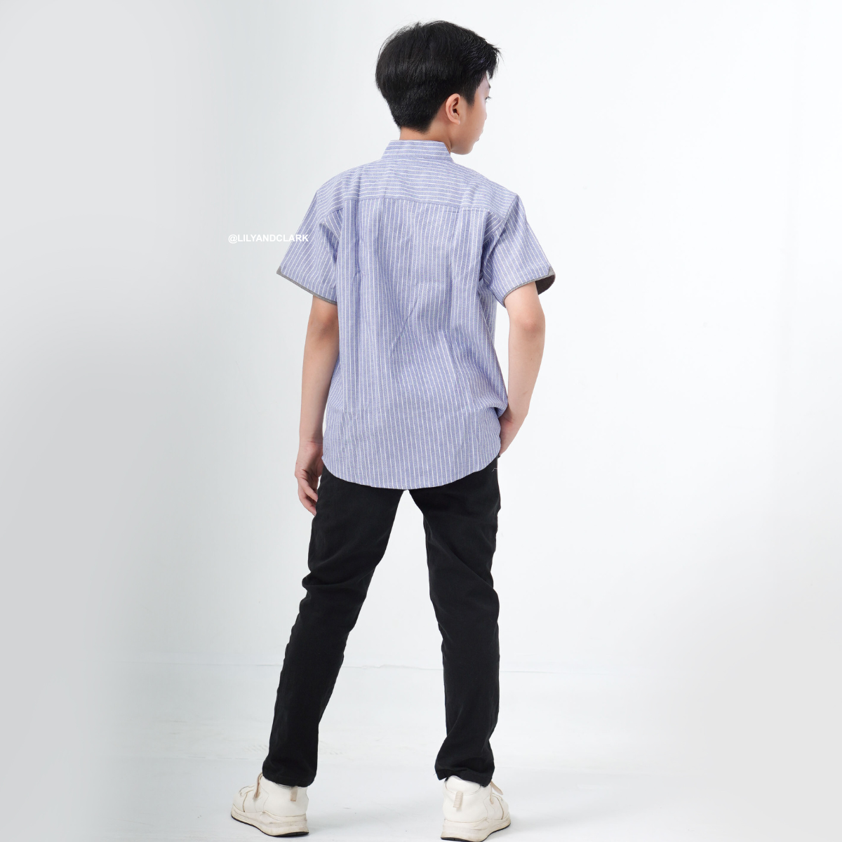 Lily And Clark Kemeja Pendek OXFORD SALUR Warna Biru KP17-BIRU