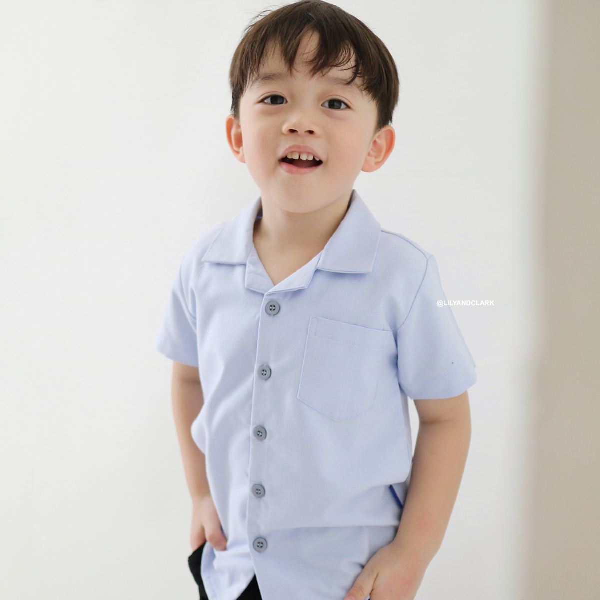 Lily And Clark KEMEJA PENDEK ANAK V2 KP20 BIRU OXFORD