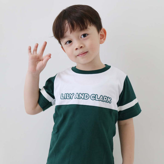LILY AND CLARK Kaos Anak Laki-Laki warna Hijau Botol dan Putih KLC125