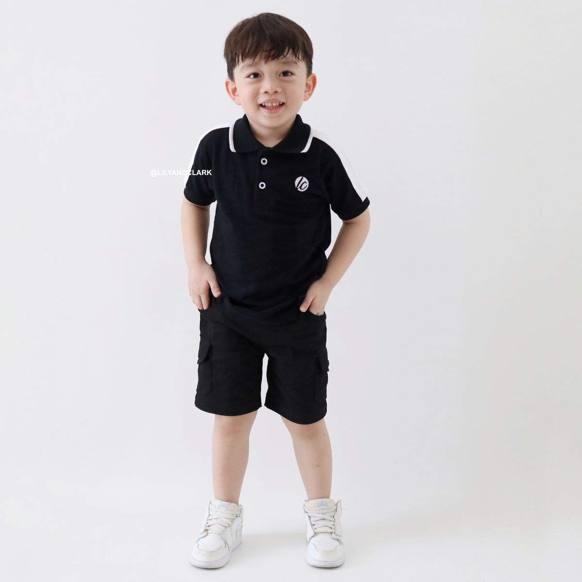 Lily And Clark Celana Cargo Chino Pendek CGP02 Hitam