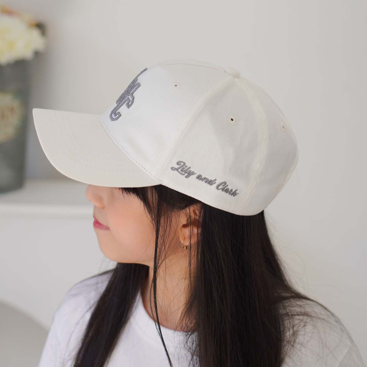 Lily And Clark Topi Baseball Anak Unisex PREMIUM V2 Warna WHITE -TB18-OFF-WHITE