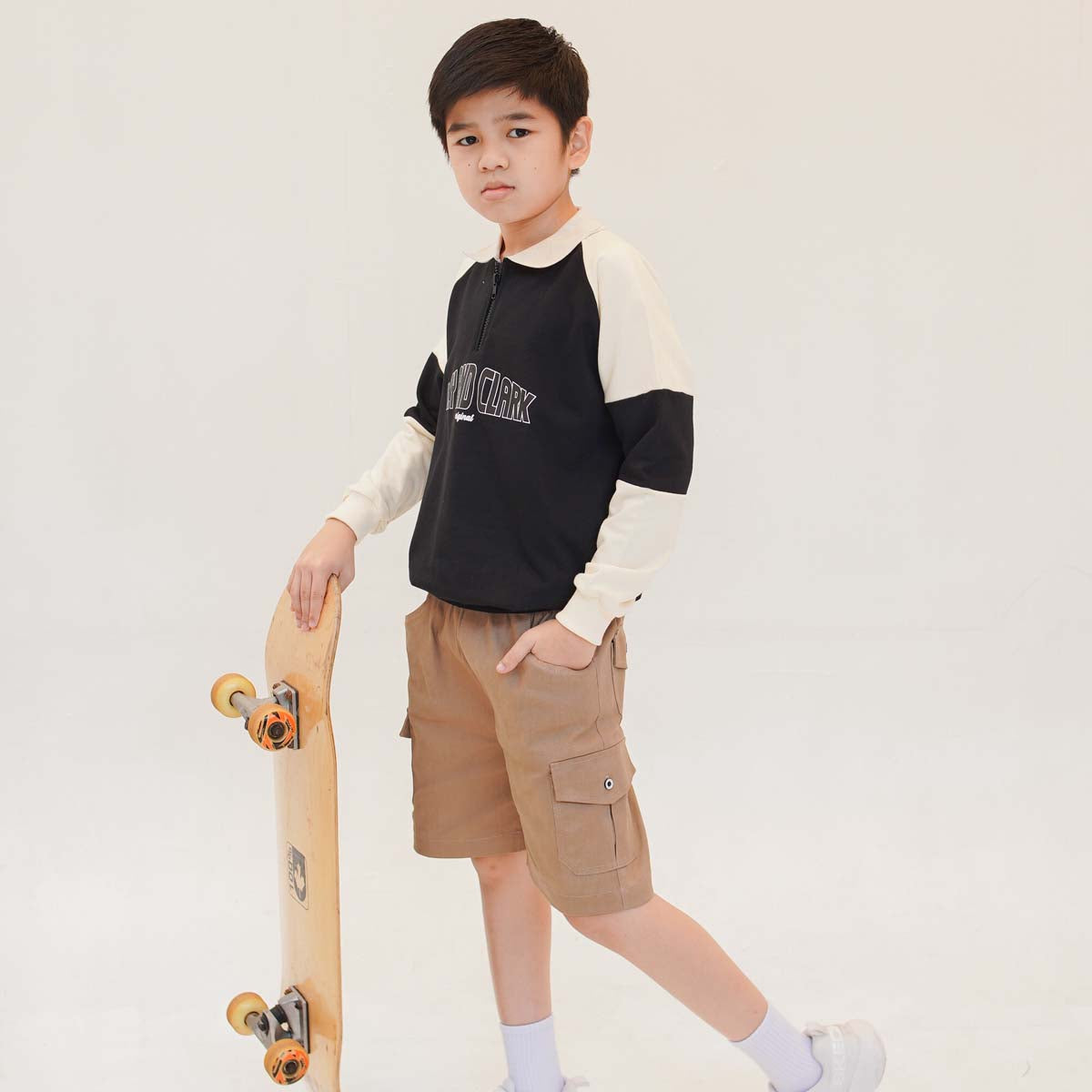 Lily And Clark Sweater Half Zip Anak Warna Hitam - SHZ02-HITAM