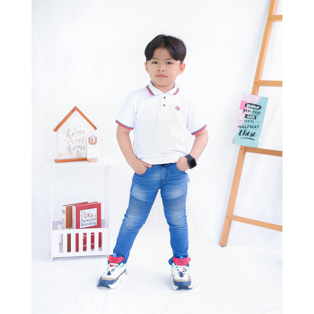 Lily And Clark Kaos Polo Anak Laki-Laki Warna Putih KK01